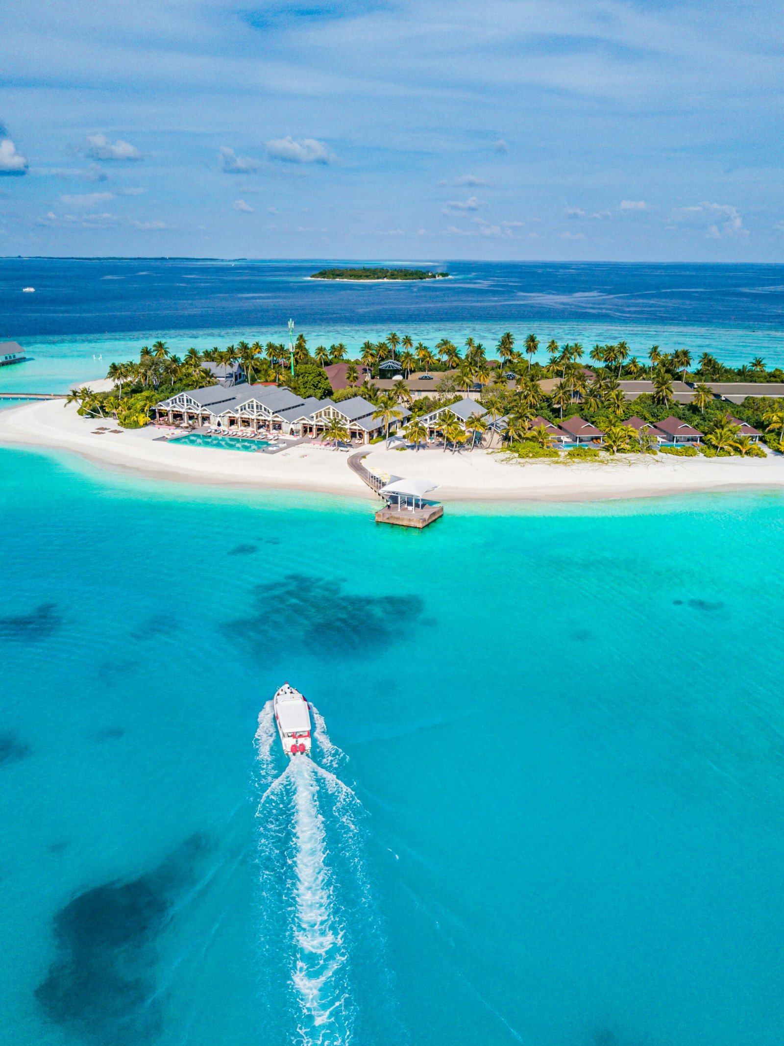 Gulhi Island Maldives 4 Nights 5 Days Tour Package